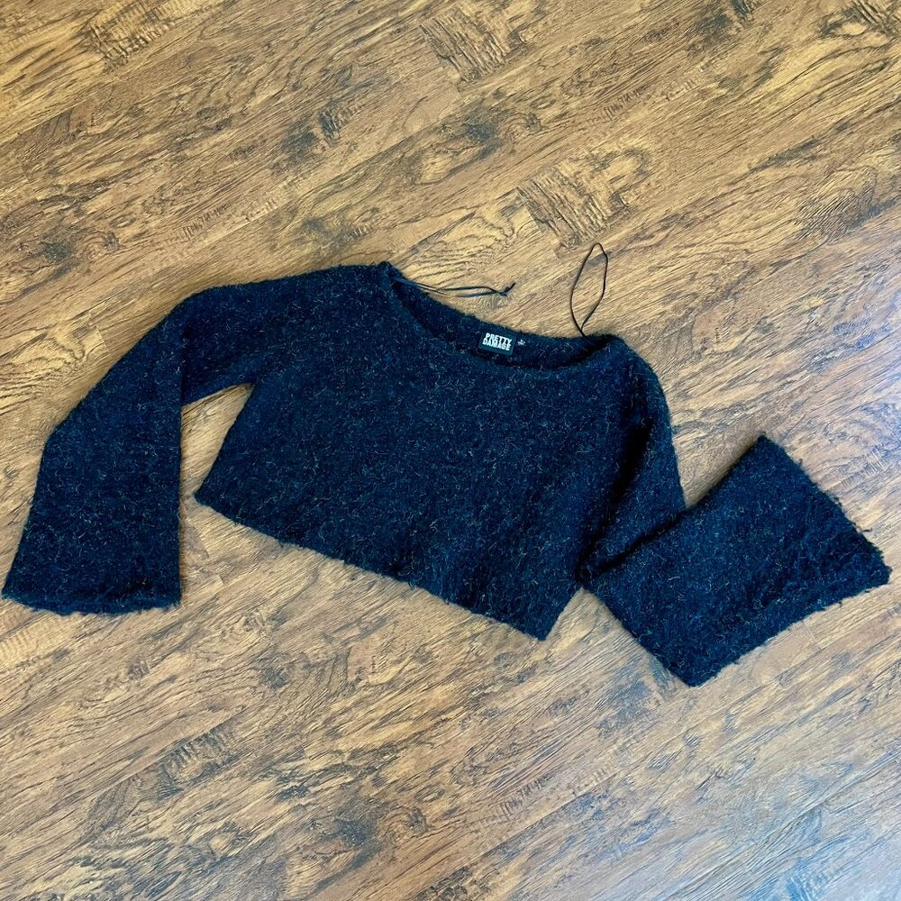 Pretty Damage Black Cropped Pullover Sweater